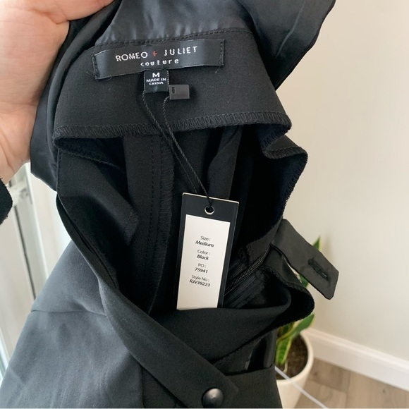 Romeo & Juliet Couture New Flare wide Leg Overalls Jumpsuit Size M Black NWT - Picture 10 of 11